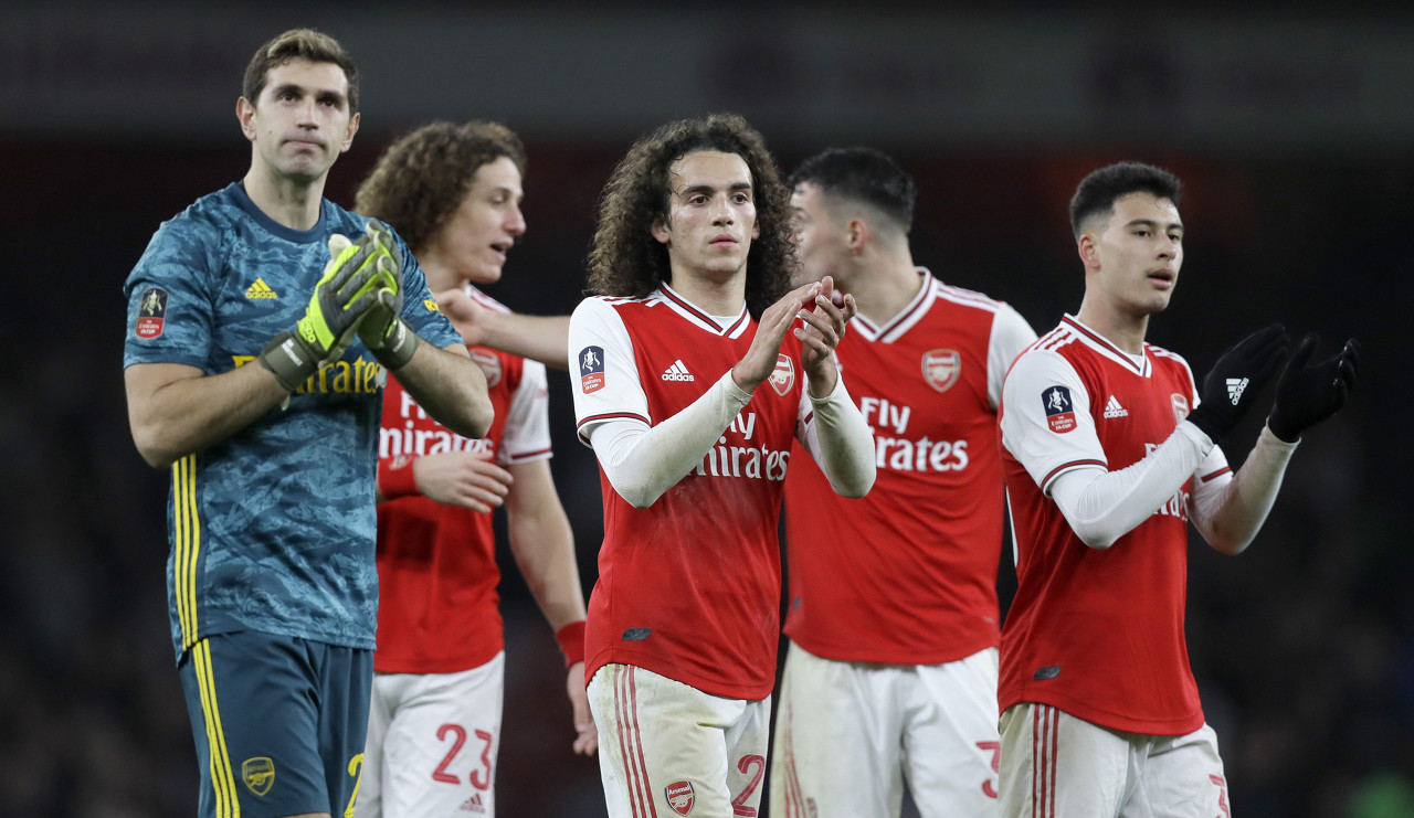 沙特队长多萨里达国家队百场里程碑，曾破国足、阿根廷大门（沙特队长多萨里完成国家队百场壮举，曾洞穿国足与阿根廷球门）