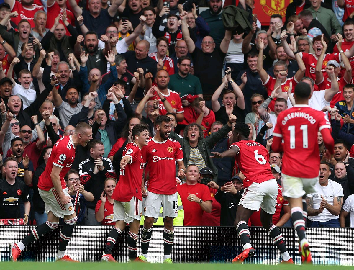 英超前瞻：曼城剑指三分紧追榜首，桑德兰变阵挑战强敌（英超前瞻：曼城力争三分逼近榜首，桑德兰变阵硬碰强敌）