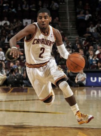 残特奥会坐式排球项目华农开赛 他们靠上肢和腰腹力量逐梦赛场（华农打响残特奥会坐式排球赛 运动员以上肢与核心力量逐梦）