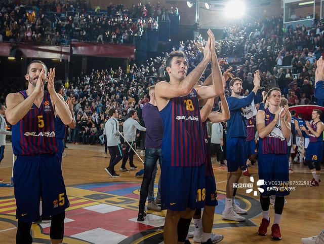 皇马相中曼联队长B费，他会是阿隆索的最好选择吗？（曼联队长B费获皇马青睐，他会是阿隆索的最佳人选吗？）