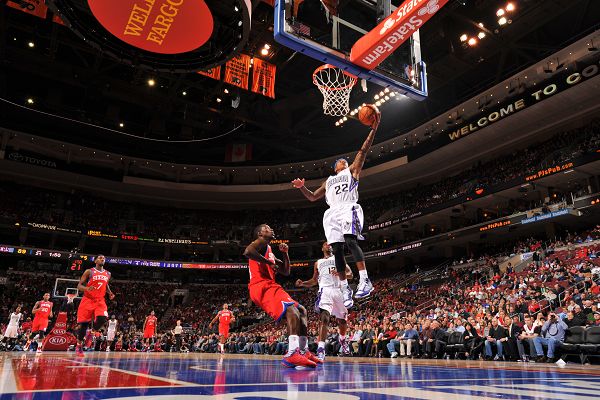 卡斯蒂亚赢得对手球迷赞誉，被称“多年来所遇到的最佳球队”（对手球迷盛赞卡斯蒂亚：称其为近年所遇最强球队）