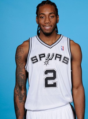 得分手！约克21中8&罚球10中9轰下全场最高30分 另有3板4助（约克火力全开：21投8中、罚球10罚9中轰30分全场最高，外加3篮板4助攻）