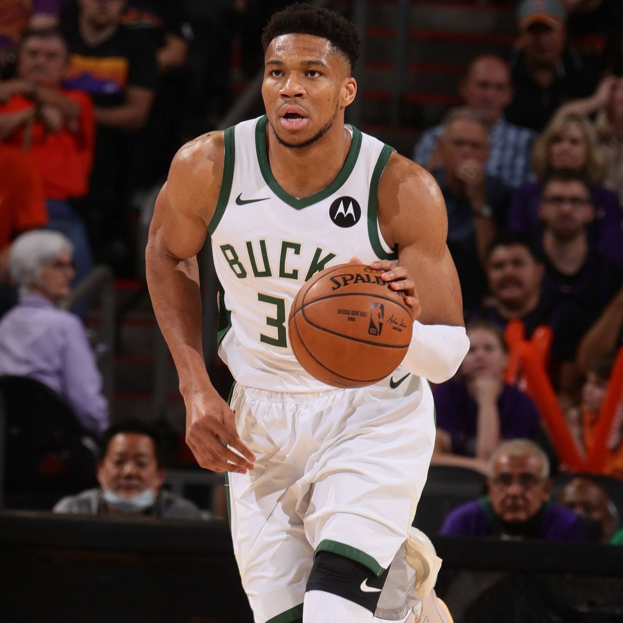 杰威：奖金真的很诱人，而且去拉斯维加斯能带来季后赛的感觉（杰威：奖金太诱人，去拉斯维加斯仿佛置身季后赛）