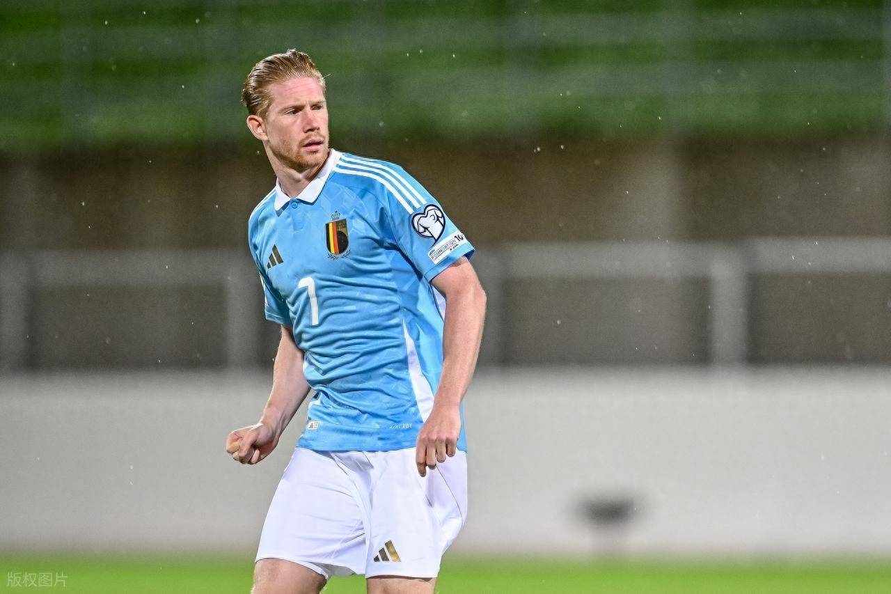 女子篮球联盟赛季焦点球员表现（女篮联盟本赛季核心球员表现盘点）