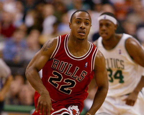 皇马绝杀锁定关键三分（皇马读秒绝杀拿下关键三分）